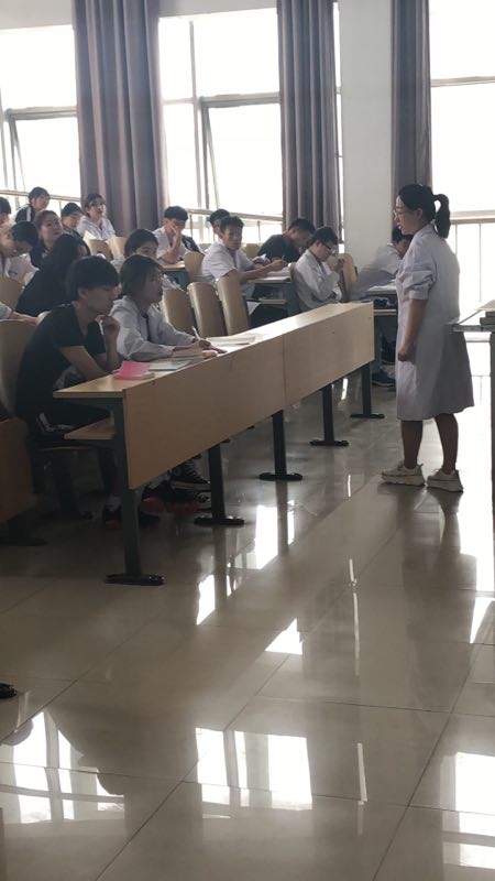 在平凡的崗位中綻放自己