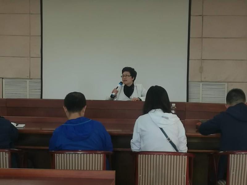 我校學(xué)生處召開本學(xué)期學(xué)生工作總結(jié)會(huì)議 我校學(xué)生處召開本學(xué)期學(xué)生工作總結(jié)會(huì)議