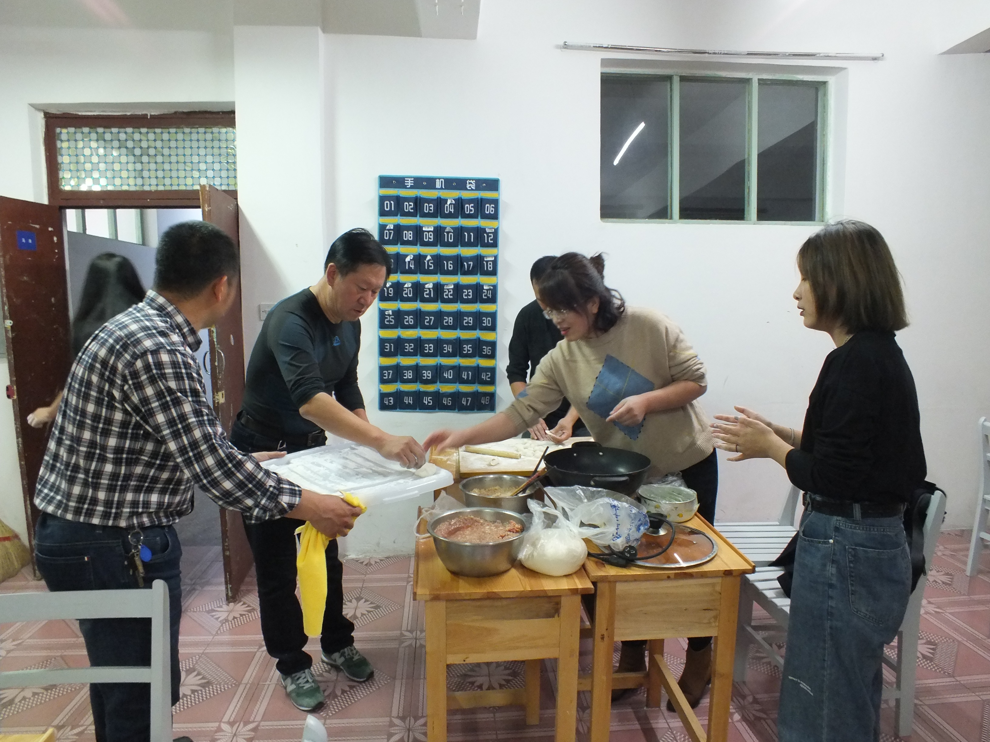 冬至不寒，有家更暖——計算機學(xué)院立冬聚餐