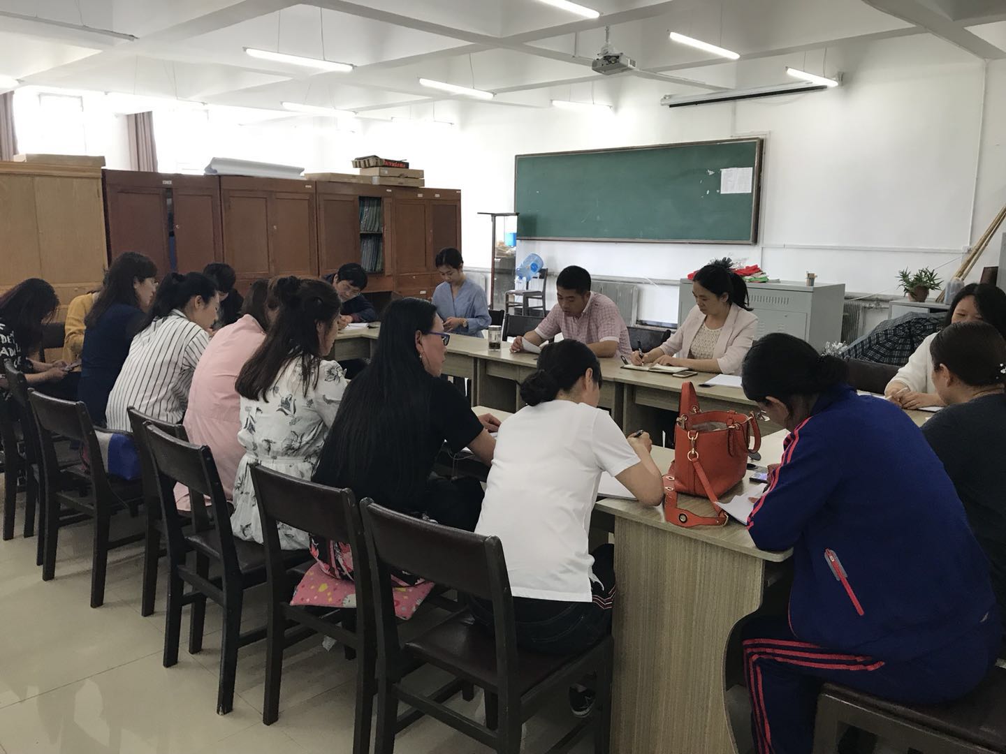 基礎教育學院舉辦慶祝建黨97周年主題活動