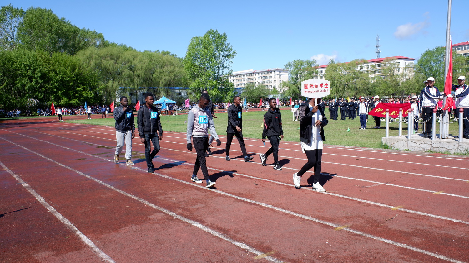 伊春職業(yè)學(xué)院運(yùn)動(dòng)會(huì) 伊春職業(yè)學(xué)院運(yùn)動(dòng)會(huì)