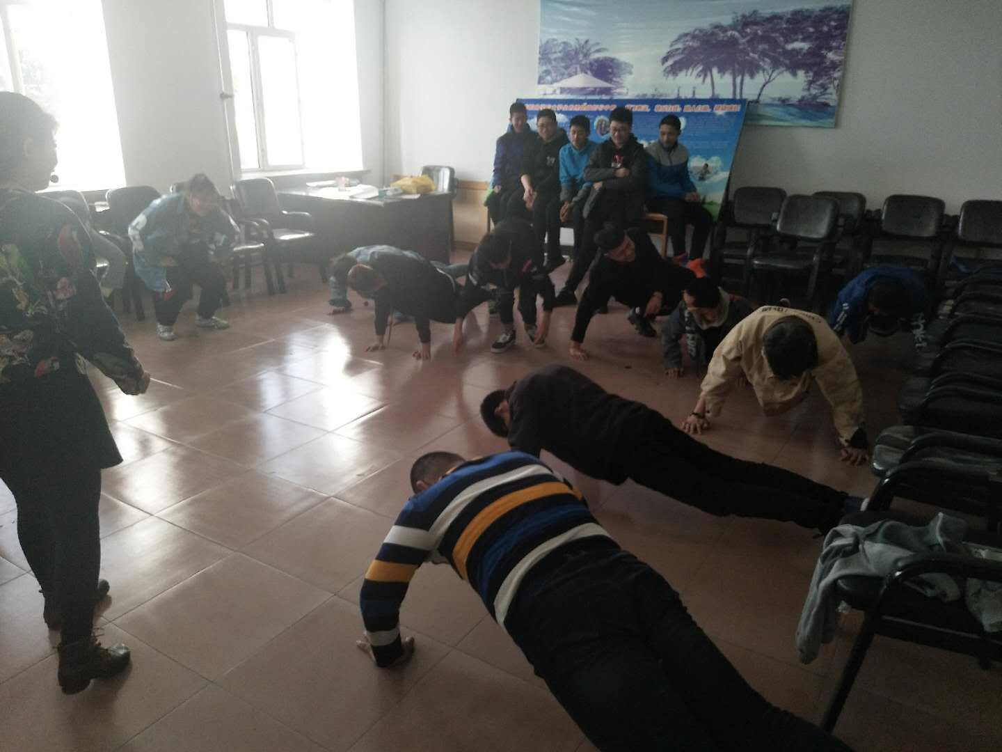 馬克思主義公共學(xué)院組織全體預(yù)科生開展心理團建活動